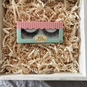 False lashes